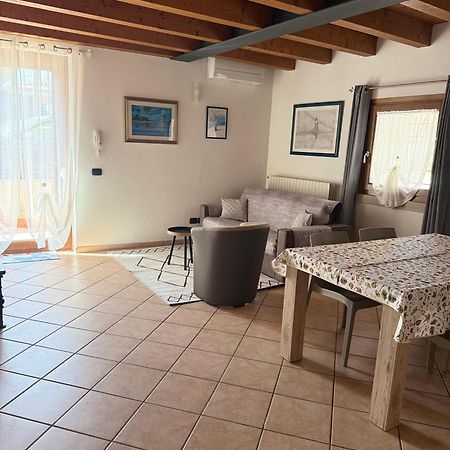 Ely Hause Apartment Calmasino Luaran gambar