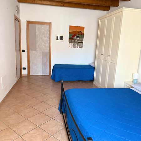Ely Hause Apartment Calmasino Luaran gambar