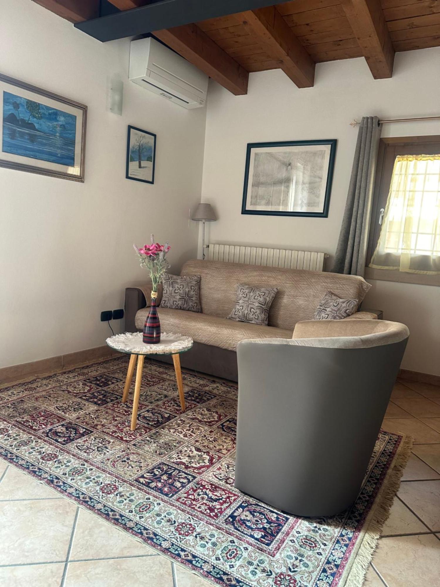 Ely Hause Apartment Calmasino Luaran gambar
